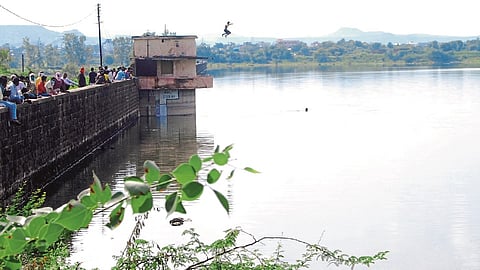 औरंगाबाद - तुडूंब भरलेला हर्सुल तलाव