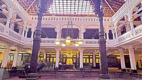 Heritage of Kolhapur old palace information by uday gaikwad