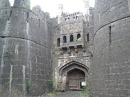 नगरसेवकांना मिळायचा पानाचा विडा आणि अत्तराचा फाया.... 