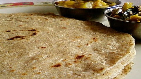 jowar roti.jpg