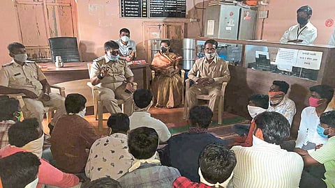 Kadegaonkar will simply celebrate Ganeshotsav
