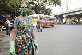 Akola Corporation employees also infected with corona virus, coronary fever among employees working in containment zones