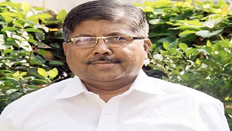 chandrakant patil criticizes on state government on maratha aarakshan in kolhapur