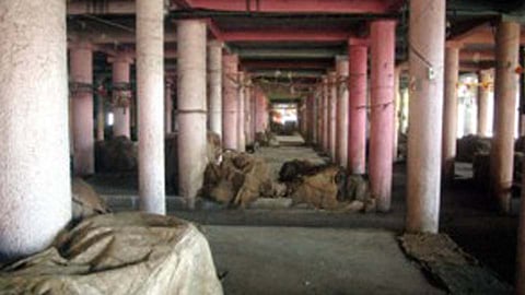 शेतकऱ्यांना पिंपरी भाजी मंडई बंद? काय अडचणी येताहेत...जाणून घ्या