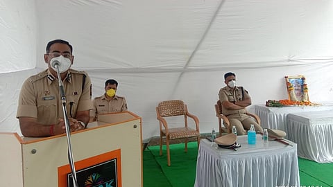first corona death police sanjeet jagtap in kolhapur and police officers encourage to other police