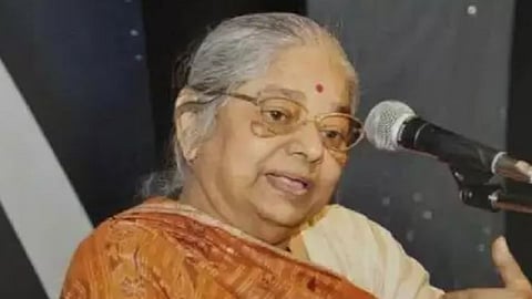 गिरणी कामगारांचा आवाज बुलंद करणाऱ्या पुष्पा भावे यांचं निधन 