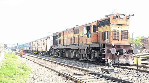 Kolhapur Mumbai Mahalakshmi Express starts from February 1