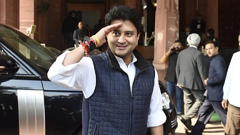 jyotiraditya scindia resigns from congress madhavrao scindia birth anniversary