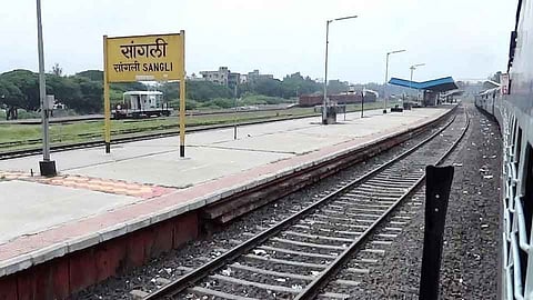 मिरजेपर्यंतच्या पाच रेल्वेगाड्या सांगलीतून सोडण्यासाठी सहमती 