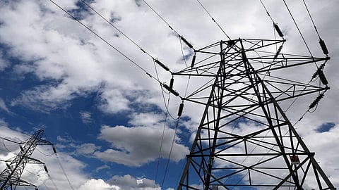 खंडित विजेचा विद्यार्थ्यांना धक्का; 10 समूह महाविद्यालयांच्या परीक्षा पुढे ढकलल्या 