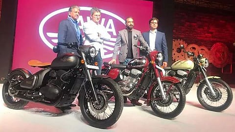 रॉयल एन्फिल्डची स्पर्धक 'जावा' आता पुण्यात 