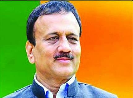 Loksabha 2019 : मोदींची सुप्त लाट भाजपला लाभदायक : मंत्री गिरीश महाजन