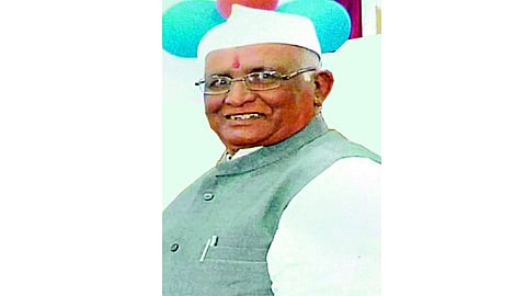 सातारा जिल्हा परिषदेचे माजी अध्यक्ष जयसिंगराव फरांदे यांचे निधन