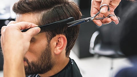 लॉकडाउननंतर सलून व्यवसाय उभारी घेणार का? काय असेल आव्हान...वाचा