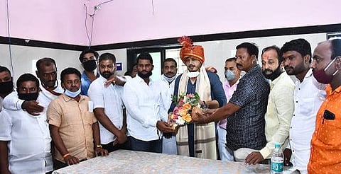 This commitment was given to Jamkhedkar by Rohit Pawar after the corporator left the BJP