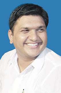 Decision on final year examination soon - Tanpure