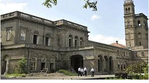 कोरोनाच्या पार्श्वभूमीवर पुणे विद्यापीठाने परीक्षांबाबत घेतला मोठा निर्णय!