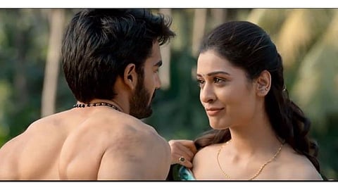 RX 100ची अभिनेत्री म्हणते, निर्माता म्हणाला, शरीरसंबंध ठेवतेस का...