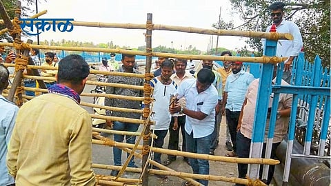 Irwin bridge's barrier fence removed; two-wheelers allowed after agitation