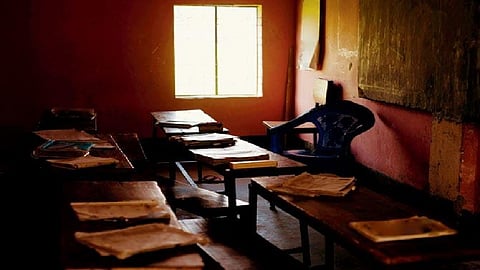 पालकांसाठी महत्त्वाची बातमी, मुंबईत सुरू आहेत २०६ बेकायदेशीर शाळा