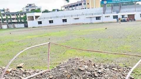 Shahada Taluka sports complex is in bad condition