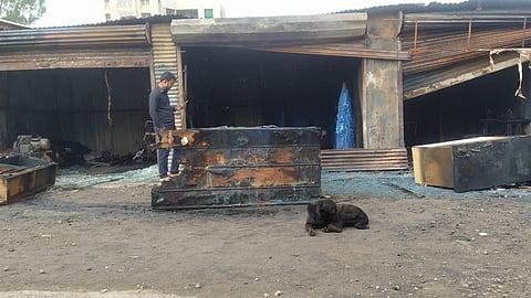 आगीनं आमची रोजी रोटीच केली खाक; पिंपरीतील दीडशे महिलांचा आक्रोश