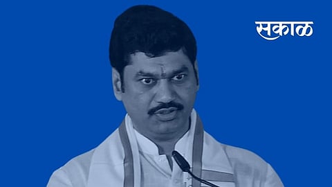 dhananjay munde bjp leader krishna hegde complaint against woman