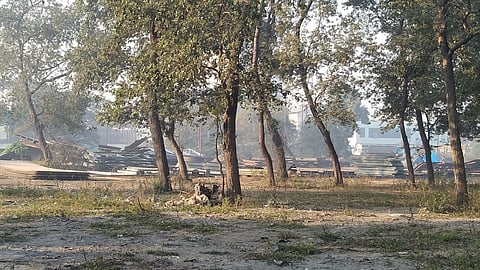 हिंगणा एमआयडीसी ः हद्‌दपार होत असलेली निलडोह वसाहतीतील नर्सरी. 