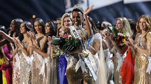 Zozibini Tunzi becomes Miss Universe 2019: 