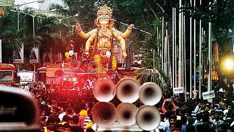 गणपती बाप्पा.jpg