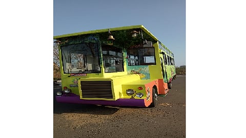 एस्‍सेलवर्ल्‍डतर्फे नीट परीक्षार्थ्यांसाठी विशेष बस सेवा; मिरा-भाईंदर परिसरातील विद्यार्थ्यांना फायदा