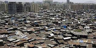 मास्टरप्लॅन! कोरोनाला रोखण्यासाठी मुंबई झोपडपट्टीत पालिकेचा नवा उपक्रम