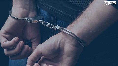 Akola Buldana News Arrested in Lonar for taking bribe of Rs 300 from a woman