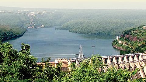 धरणांवरील विश्रामगृहे वास्तव्यासाठी 