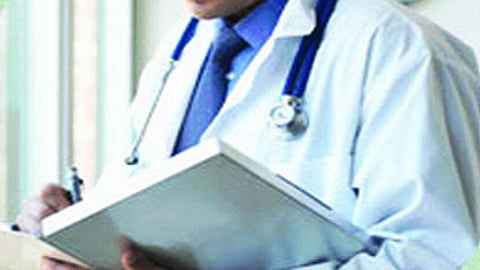 पदव्युत्तर विद्यार्थ्यांना