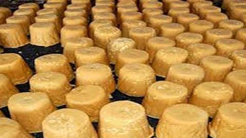 kolhapur Falling jaggery prices