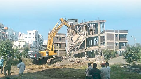 महापालिकेची केशवनगर, मुंढव्यात बेकायदा बांधकामांवर कारवाई