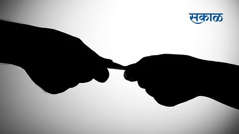 ACB Trap in Pune: Forest Area Surveyor Caught Red-Handed with ₹4 Lakh Bribe