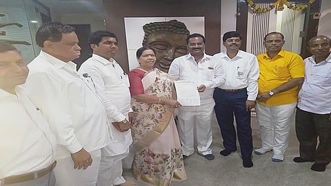 प्रकल्पग्रस्तांचा मंदा म्हात्रे यांना जाहीर पाठिंबा