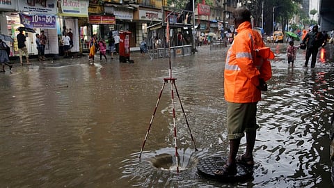 manholes in Mumbai