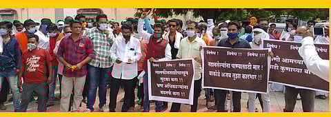 Akola officials read Tughlaq's case to Bachchu Kadu, Minor Irrigation Department orders filling of wells in