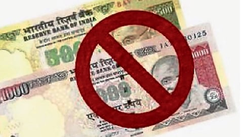 नोटाबंदीच्या काळात दागिने विकणाऱ्या सराफांना नोटीस 