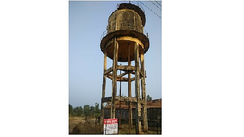 Sholay style thrill in Taklibhan village