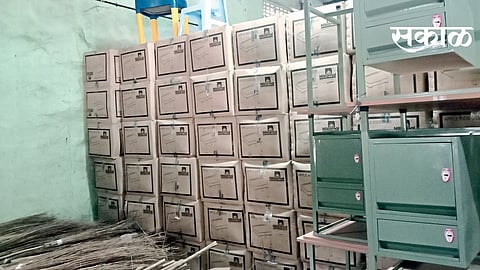 विद्यार्थी उपाशी आणि ठेकेदार तुपाशी;खरेदी साहित्याबद्दल "तूतू-मैमै'