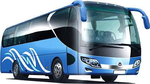 माणुसकी हरवली! चाकरमान्यांची प्रवासभाड्यात ट्रॅव्हल्सकडून लूट