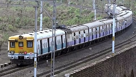 मध्य रेल्वेचं वेळापत्रक बदललं, पाहा पूर्ण वेळापत्रक..