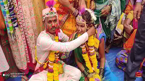 35 आदिवासी जोडप्यांचा सामुदायिक विवाह सोहळा 