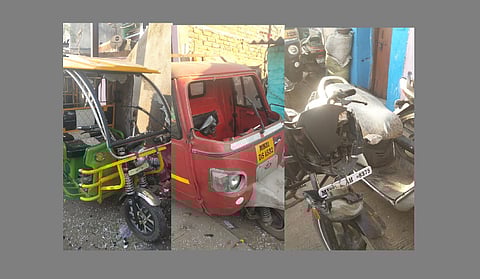 Vehicles vandalized by gang of gangsters at Nagpur