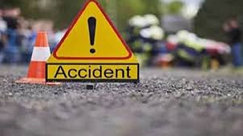 mother and son going to other location accident and mother dead in ratnagiri sangameshwar