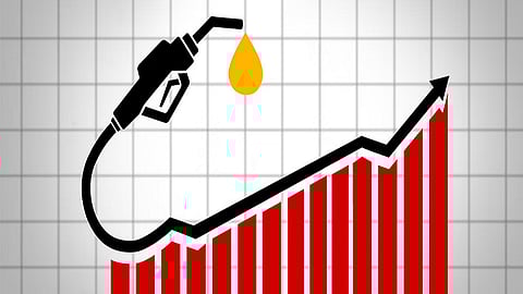 Petrol price hike | इंधनाची दरवाढ कायम; दोन दिवसात पेट्रोल- डिझेलचा पुन्हा भडाक